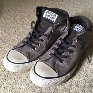 Ankle high top converse